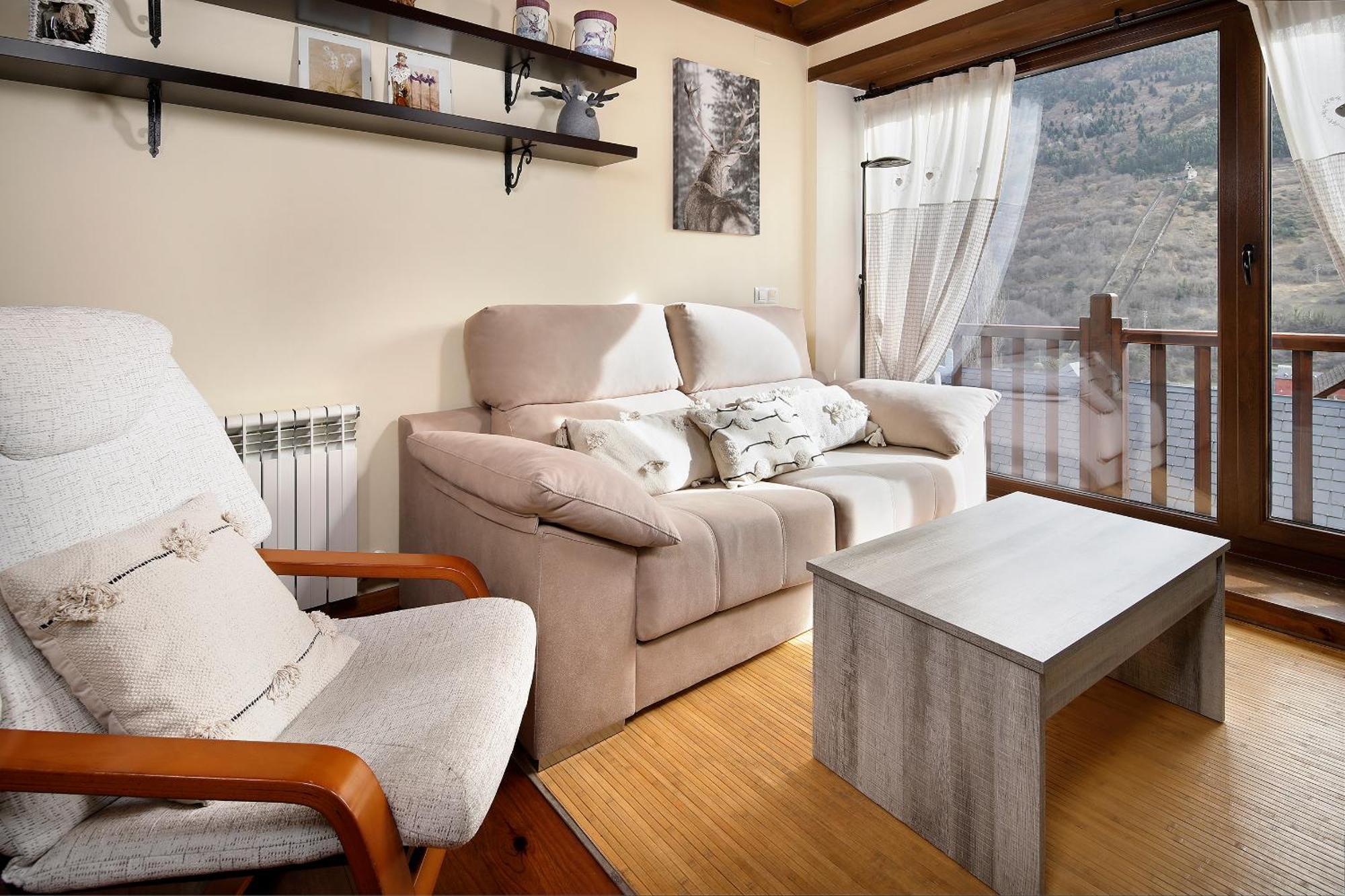 Apartamento La Santeta De Aran เบียญา ภายนอก รูปภาพ
