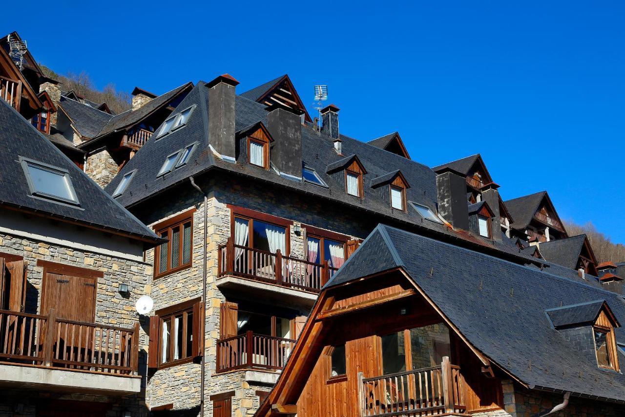 Apartamento La Santeta De Aran เบียญา ภายนอก รูปภาพ